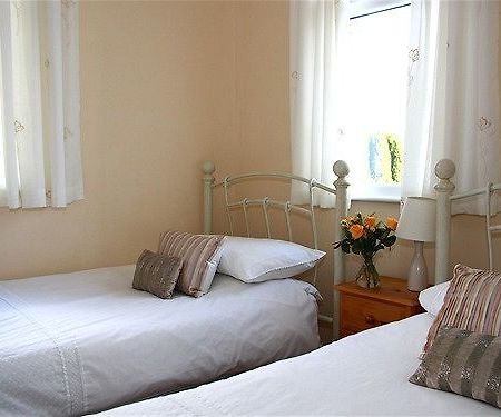 Alexandra Heights Hotel Сейнт Остел Екстериор снимка